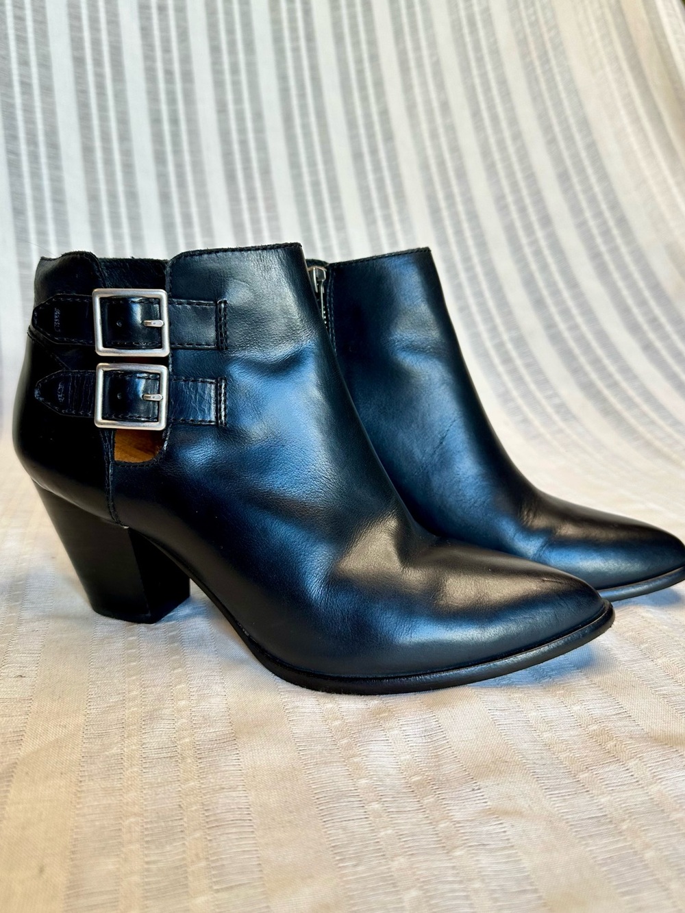 Frye Black Leather Double Buckle Ankle Boots, excellent condition